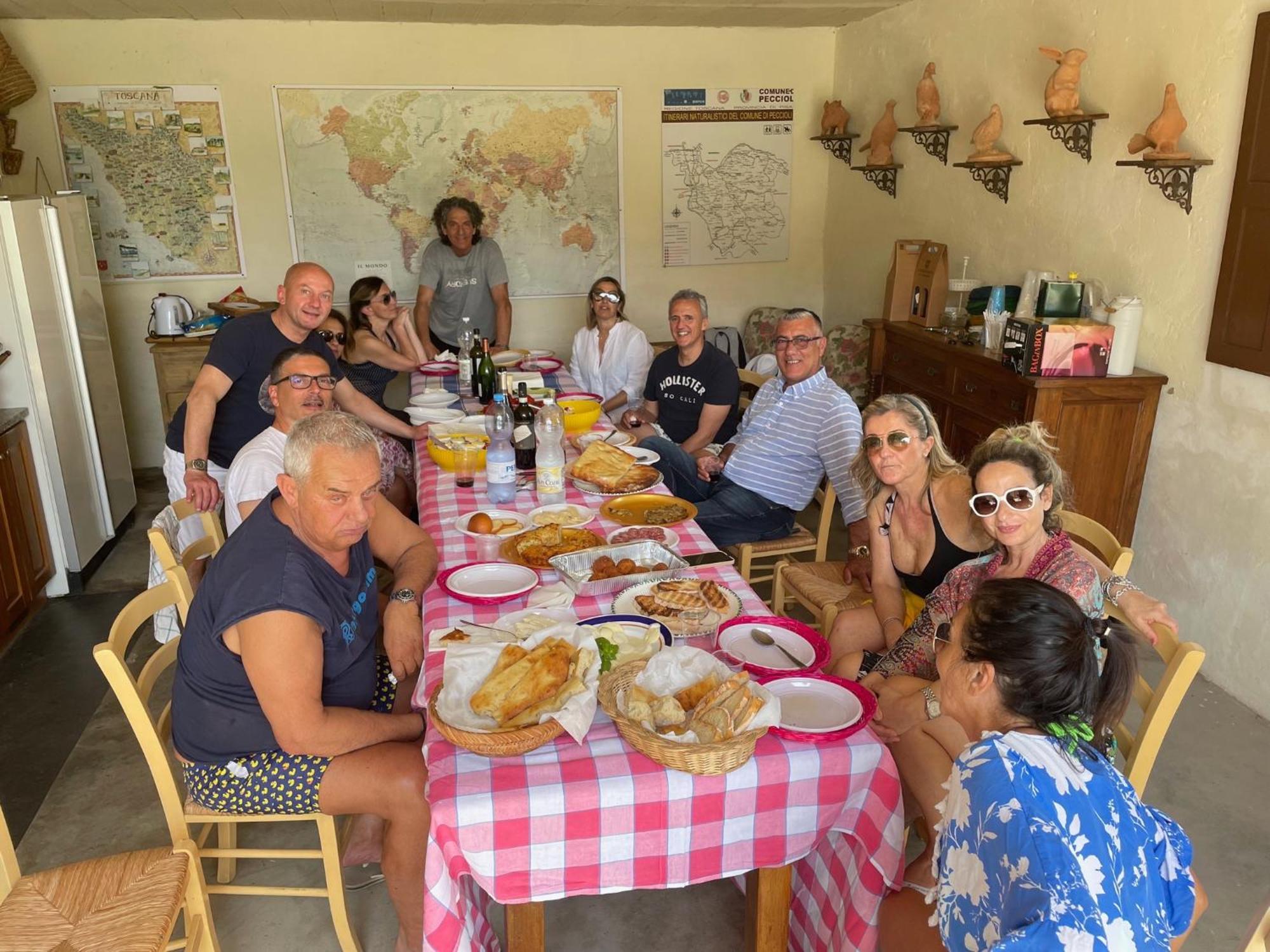 Casa Vacanze Podere Marilla Peccioli Luaran gambar