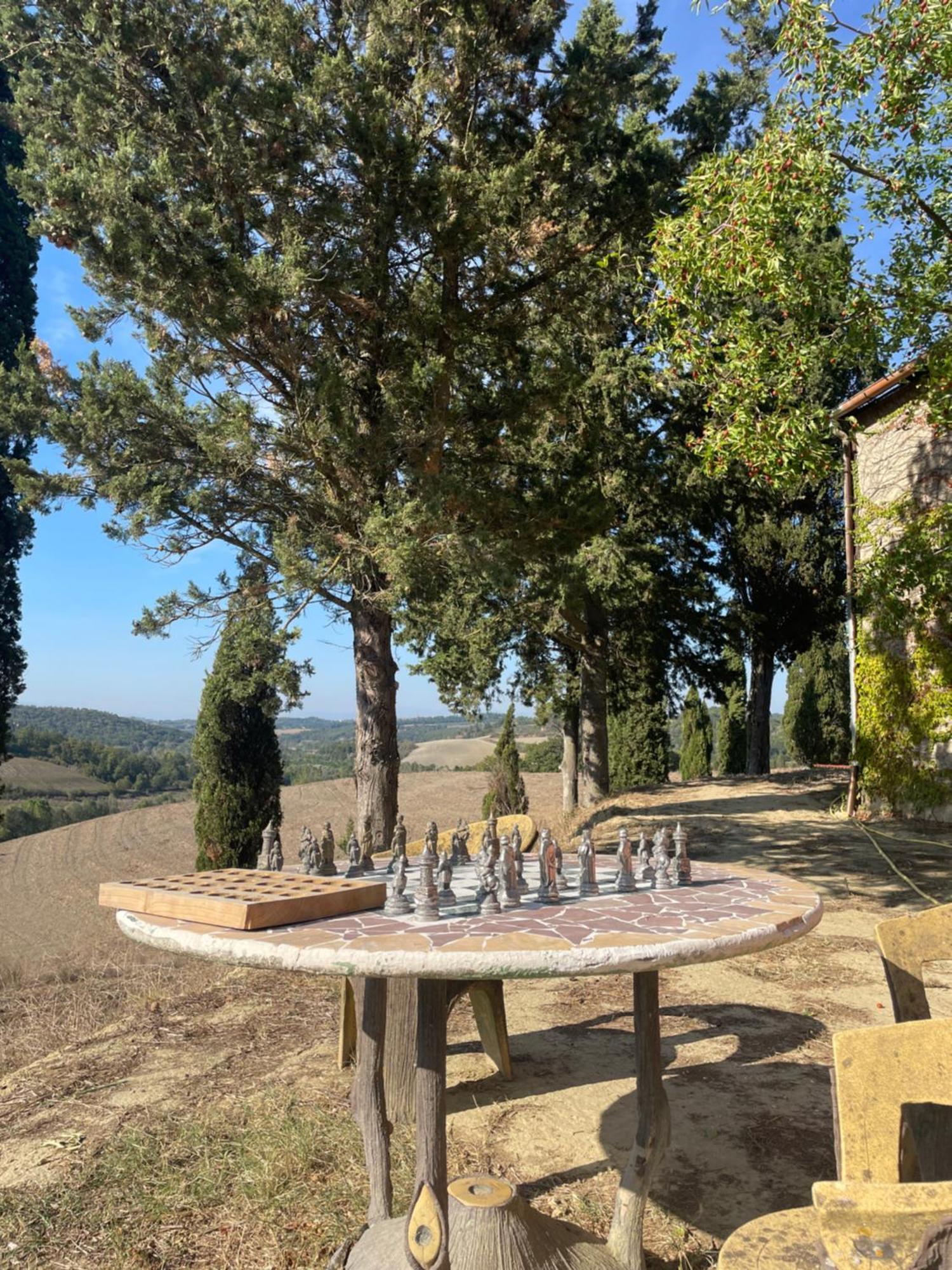 Casa Vacanze Podere Marilla Peccioli Luaran gambar