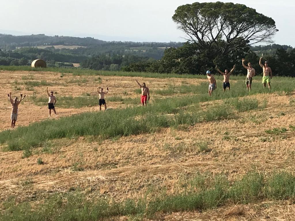 Casa Vacanze Podere Marilla Peccioli Luaran gambar