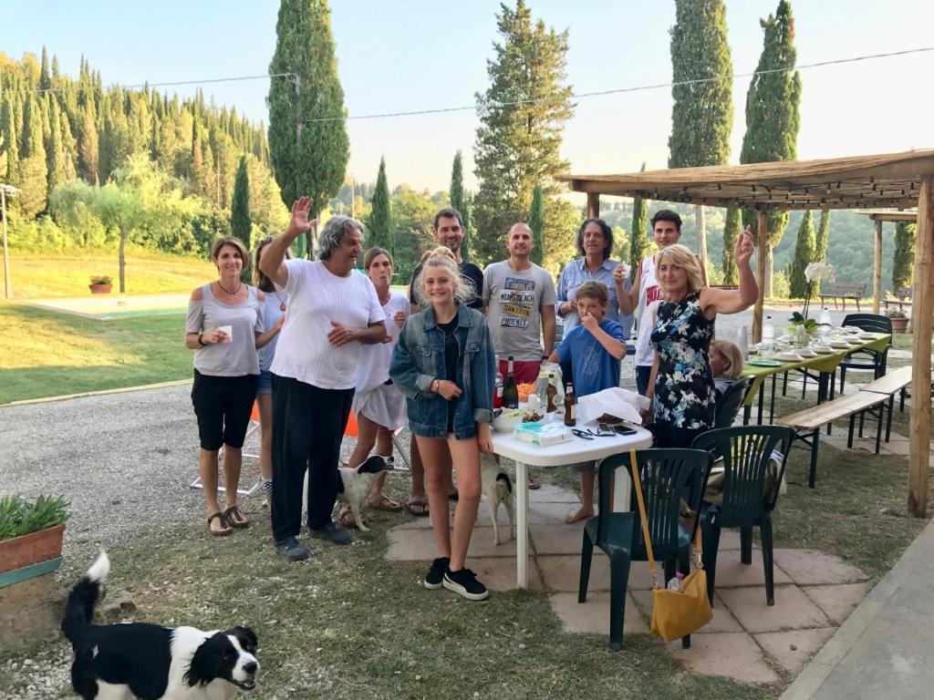 Casa Vacanze Podere Marilla Peccioli Luaran gambar
