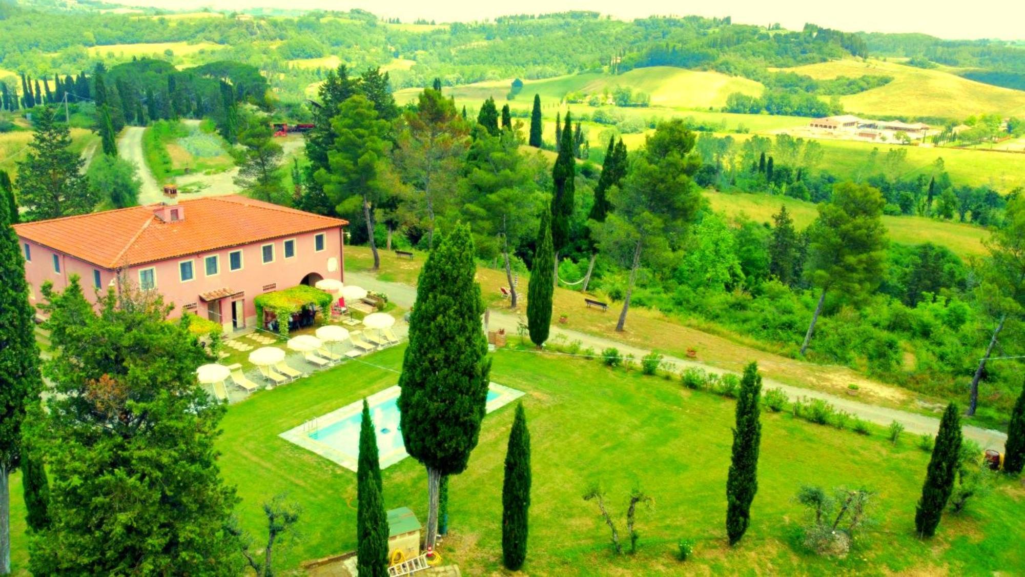 Casa Vacanze Podere Marilla Peccioli Luaran gambar