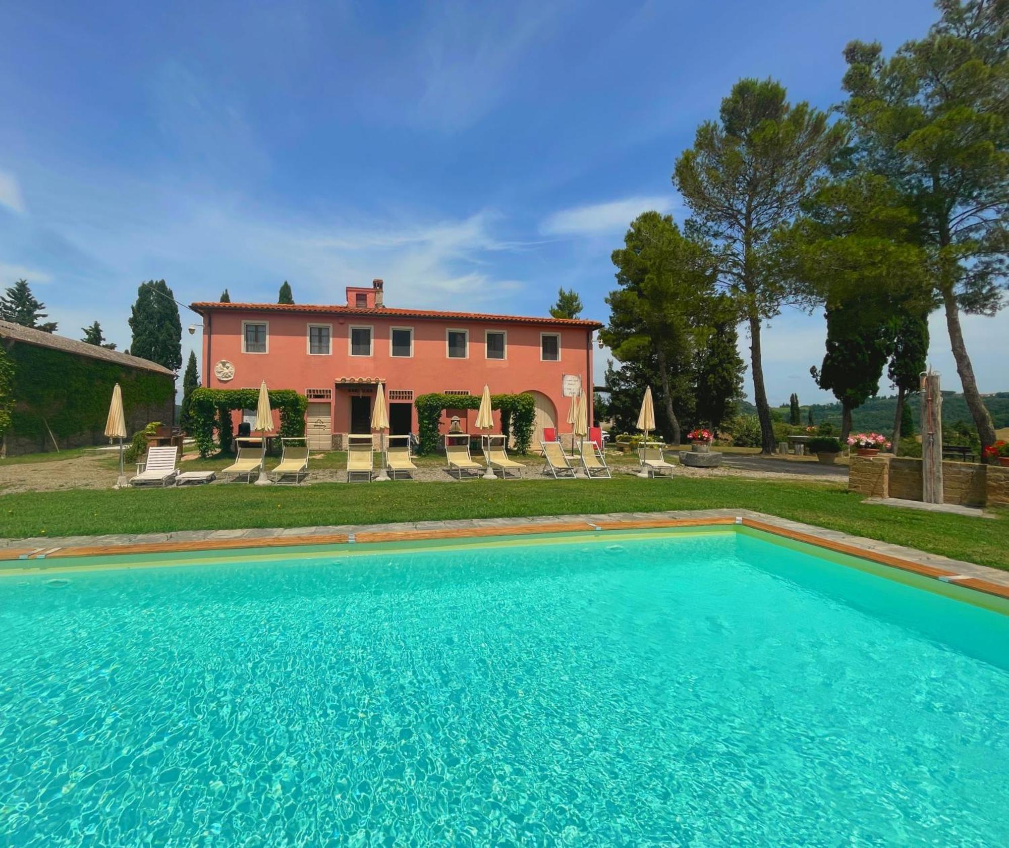 Casa Vacanze Podere Marilla Peccioli Luaran gambar