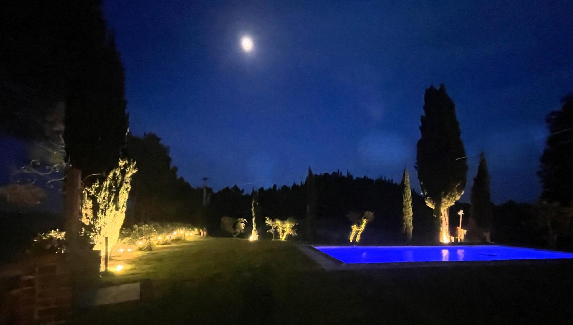 Casa Vacanze Podere Marilla Peccioli Luaran gambar