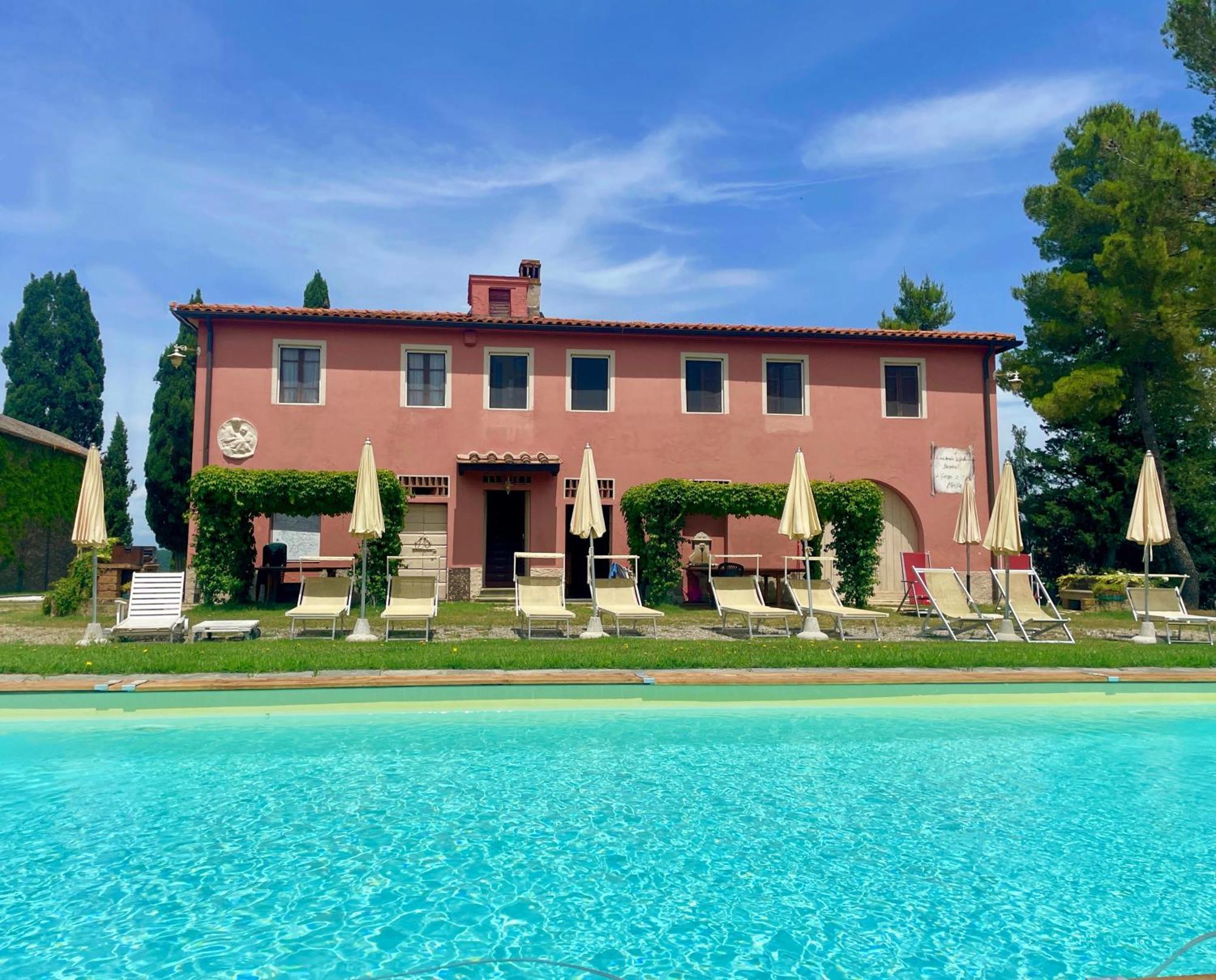 Casa Vacanze Podere Marilla Peccioli Luaran gambar