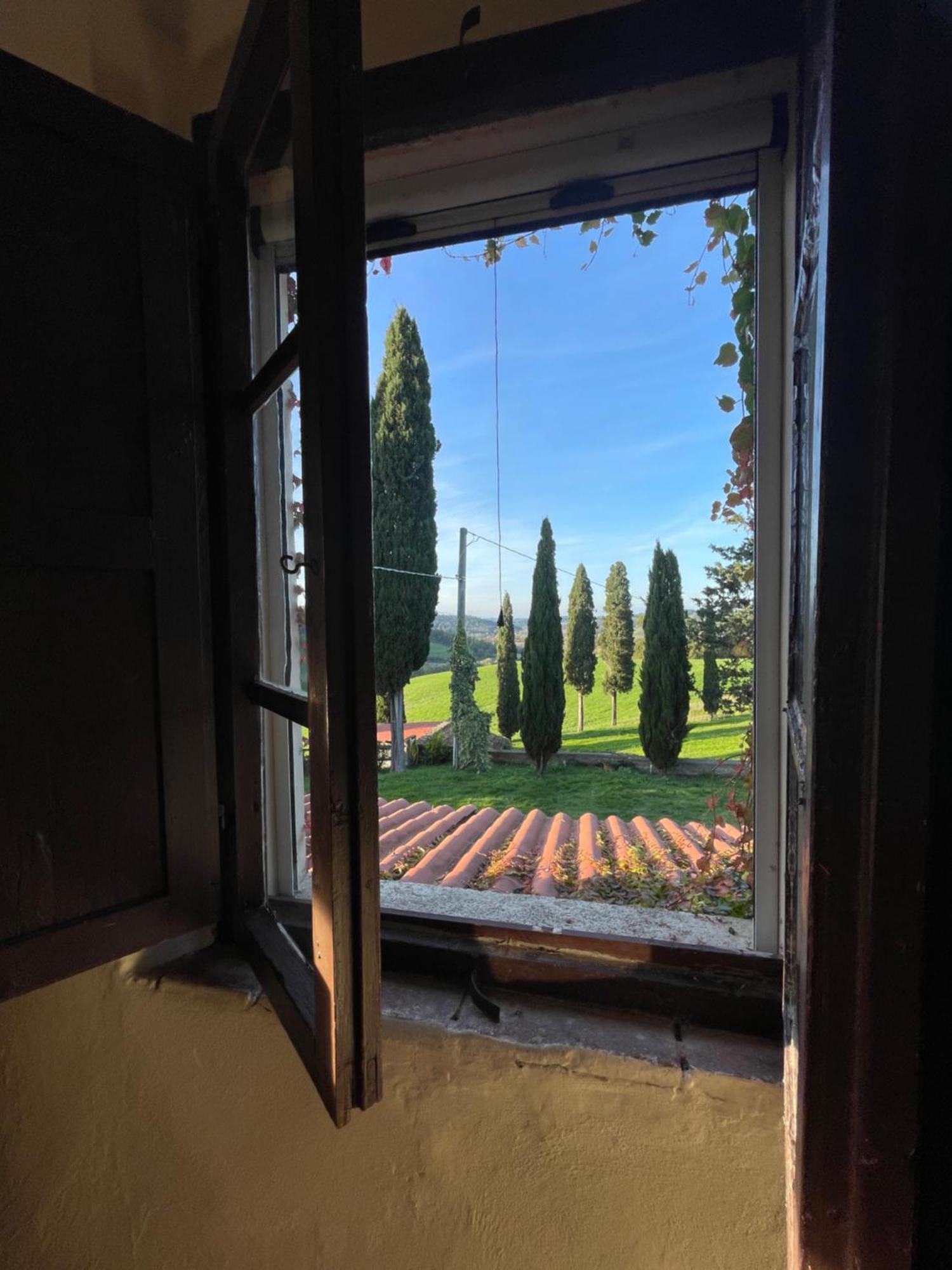 Casa Vacanze Podere Marilla Peccioli Luaran gambar